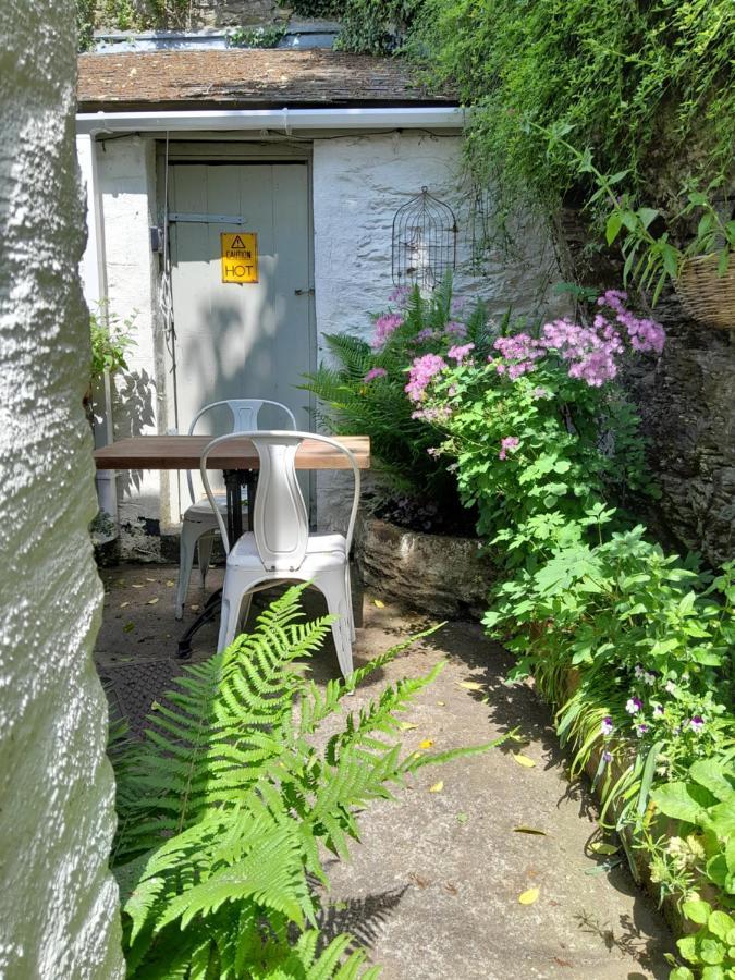 The Artist'S Retreat Apartment Calstock ภายนอก รูปภาพ